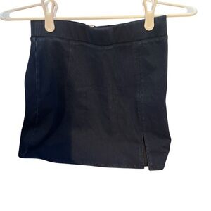 HALARA Dark Blue Mini Skirt with Slit